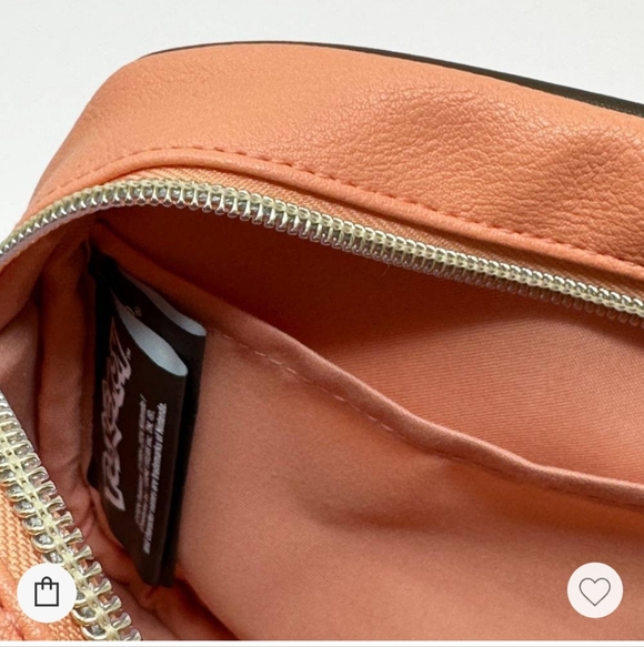 Bioworld Pokémon Pink Crossbody Bag - Picture 8 of 10